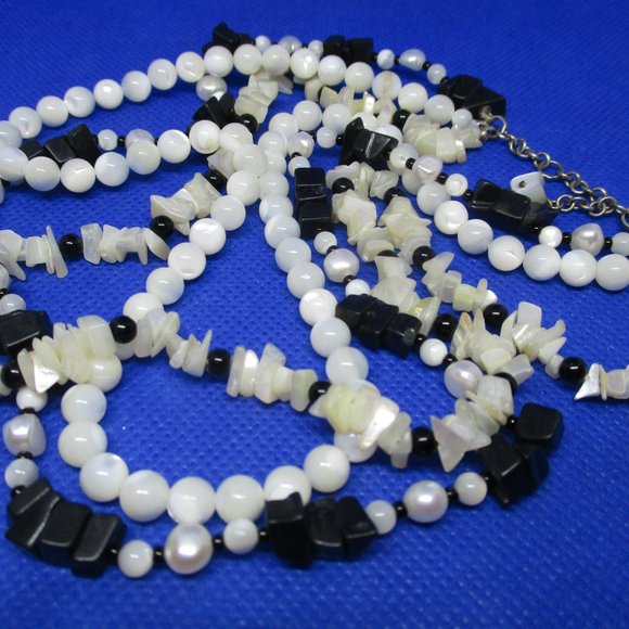 925 STERLING SILVER GENUINE Onyx Pearls M O P Triple 3 Strand Necklace - Picture 8 of 9